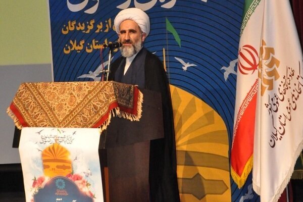 کتاب&zwnj;خوانی یکی از فرهنگ&zwnj;های تربیتی و اجتماعی فرد و جامعه است