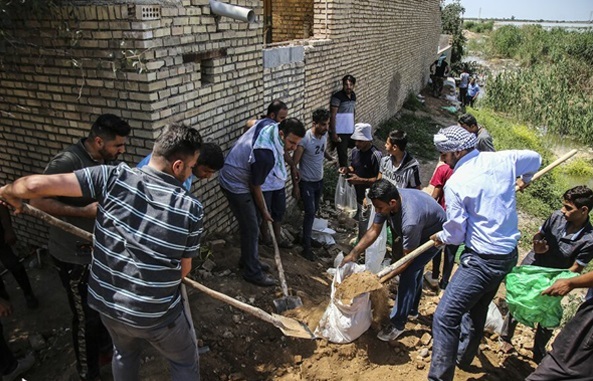تلاش بيوقفه يكصد امام محله دركارون براي گره گشایی از مشکلات مردم/ براي تبيين دستاوردهای انقلاب، امامان محلات ۹۳ حسینیه و ۵۱ مسجد كارون پا به ميدان گذاشتهاند تلاش بيوقفه يكصد امام محله دركارون براي گره گشایی از مشکلات مردم/ براي تبيين دستاوردهای انقلاب، امامان محلات ۹۳ حسینیه و ۵۱ مسجد كارون پا به ميدان گذاشتهاند