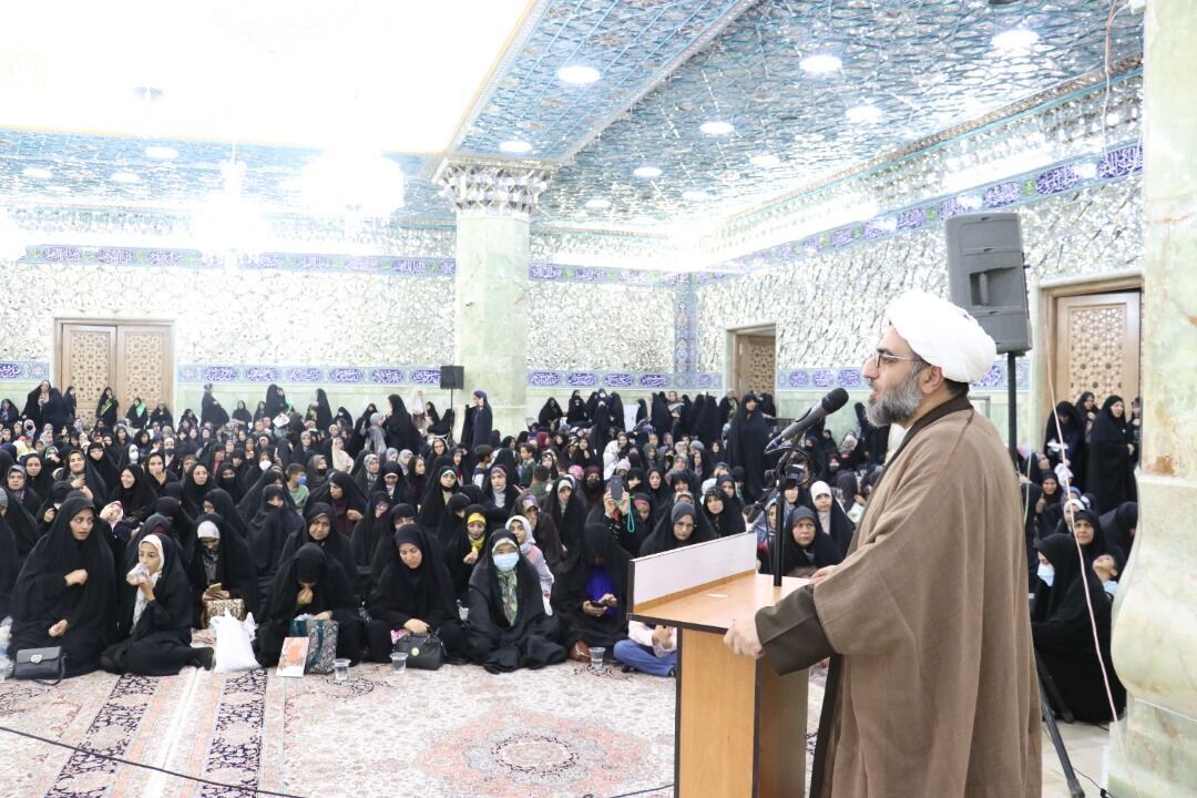 گردهمایی بانوان تمدنساز شهر کریمه در قم برگزار شد گردهمایی بانوان تمدنساز شهر کریمه در قم برگزار شد