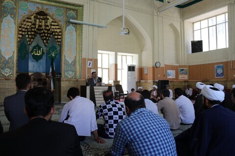 ولایت خلاصه دین است ولایت خلاصه دین است