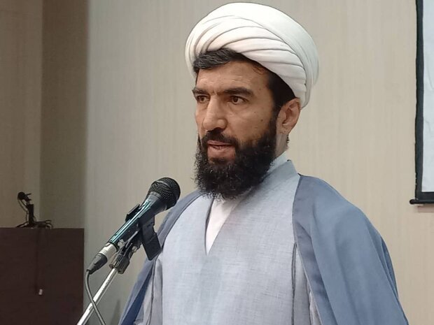 مسیر تحقق سند چشمانداز قرآنی بر محورهای گفتمانسازی، کادرسازی استوار است مسیر تحقق سند چشمانداز قرآنی بر محورهای گفتمانسازی، کادرسازی استوار است