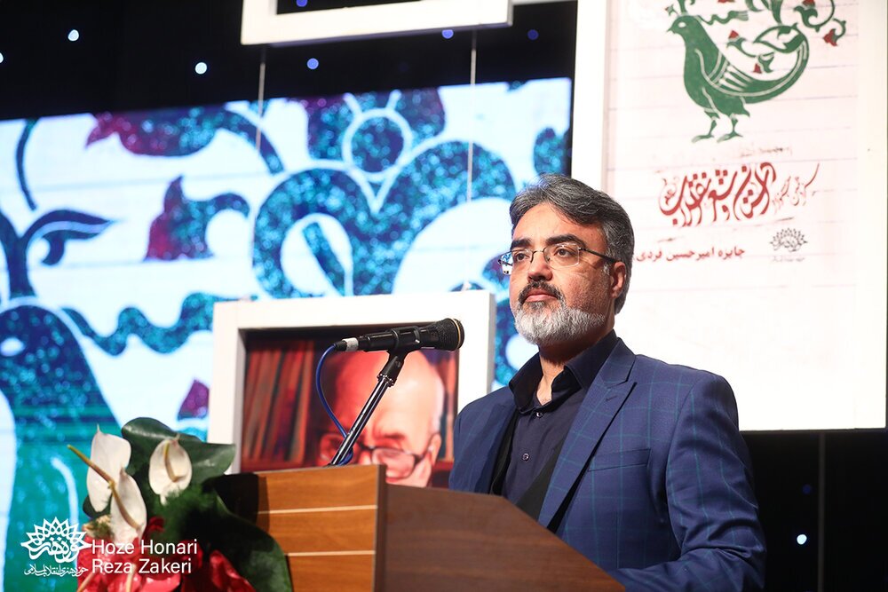 عرفانپور: ادبیات انقلاب اسلامی ادبیات انقلاب زندگی است عرفانپور: ادبیات انقلاب اسلامی ادبیات انقلاب زندگی است