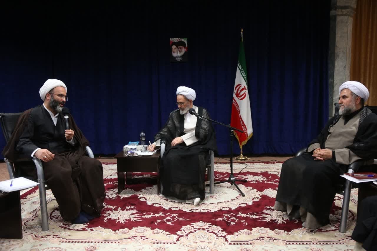 تربیت 28 هزار کنشگر جهاد تبیین در قم تربیت 28 هزار کنشگر جهاد تبیین در قم