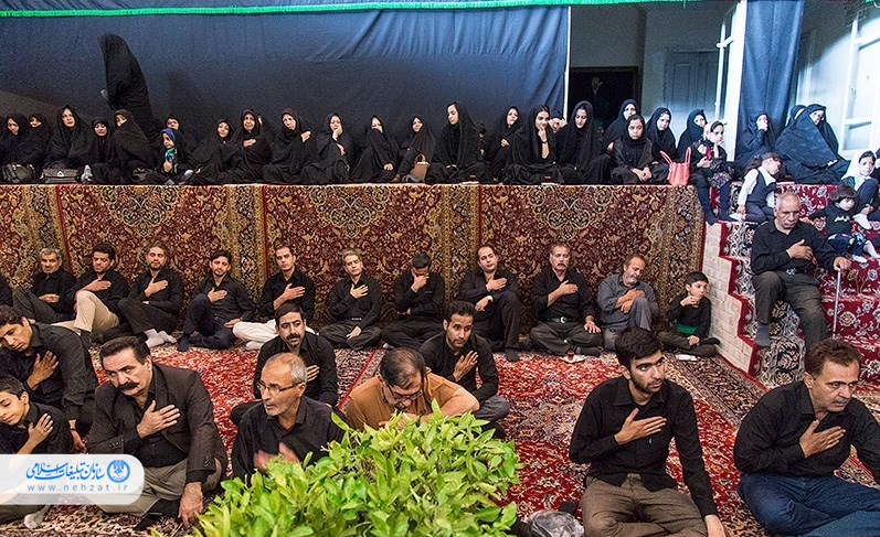 فونداسیون این خانهها را برای روضه ساختهاند! فونداسیون این خانهها را برای روضه ساختهاند!