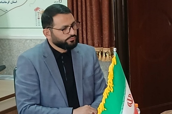 ضرورت گرامیداشت شهدای خدمت و تبیین حقیقت انقلاب اسلامی