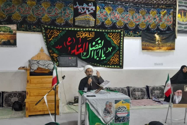 بانوان ستون‌های اصلی خانواده و جامعه هستند