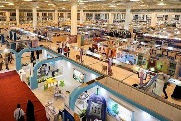 پویش «زندگی با آیه‌ها» در دل شبستان نمایشگاه قرآن جلوه‌گری کرد