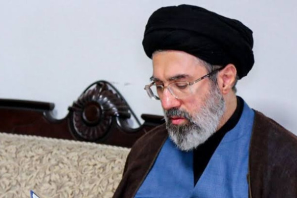 شورای عالی ستایشگری با رهبر جدید انقلاب اسلامی بیعت کردند