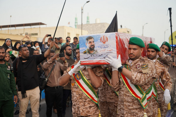 تشییع پیکر مطهر شهید «سعید آذربادگان» در بندرعباس