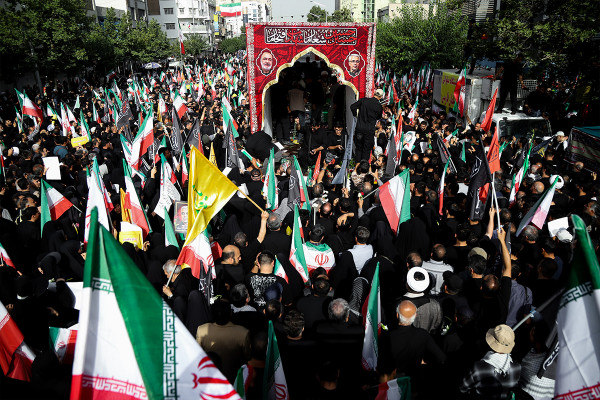 تشییع پیکر ۶۰ شهید اقتدار در تهران