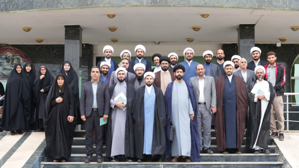 نشست هماهنگی و هم‌اندیشی اعتکاف‌های نوجوان و دانش‌آموزی استان لرستان