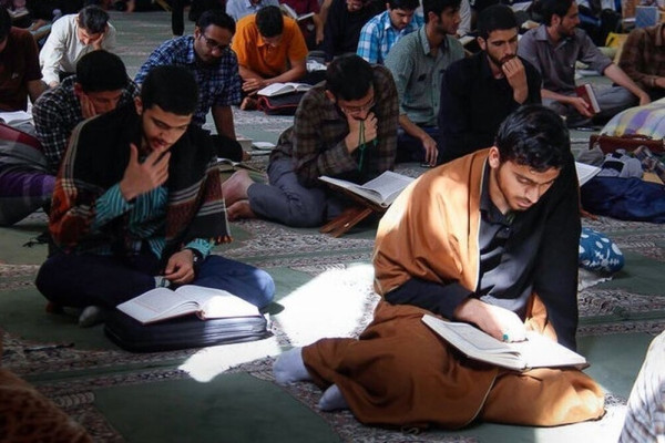 اعتکاف فرصتی برای تقویت فعالیت‌های دینی و فرهنگی مسجد محور