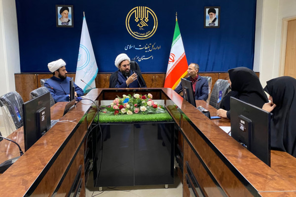 تأکید مدیرکل تبلیغات اسلامی استان سمنان بر صیانت نهادی و پشتیبانی پایدار از مدارس صدرا