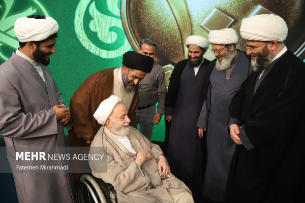 اختتامیه پویش ملی «زندگی با آیه ها»