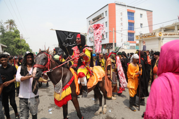 «شیر و کُتل» رسم ۴۰۰ ساله مینابی‌ها در روز عاشورا