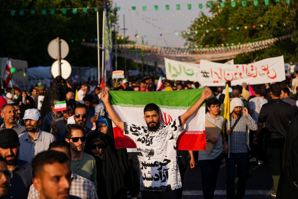 Kilometer-long Ghadir March