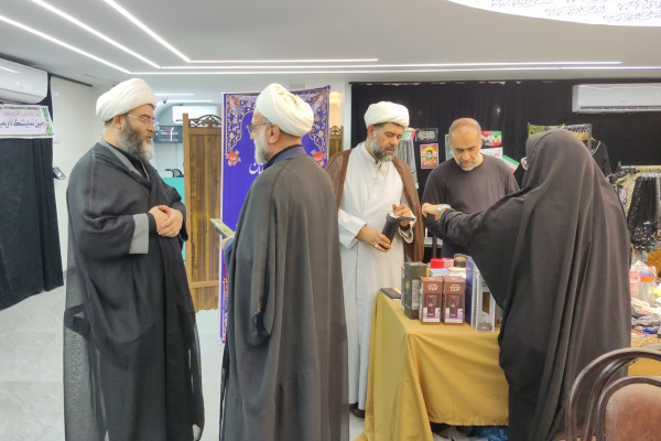 حضور ریاست سازمان تبلیغات اسلامی در نمایشگاه و فروشگاه (نسیم بهشت) ویژه ایام اربعین حسینی