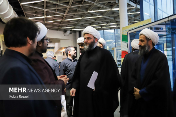 بازدید رئیس سازمان تبلیغات اسلامی از موکب‌های رسانه‌ای در مشهد