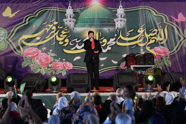 جشن بزرگ «مهمانی امت احمد» (۱)