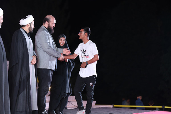 «هيستوري»؛ حملة للقراءة خاصة بالمراهقين