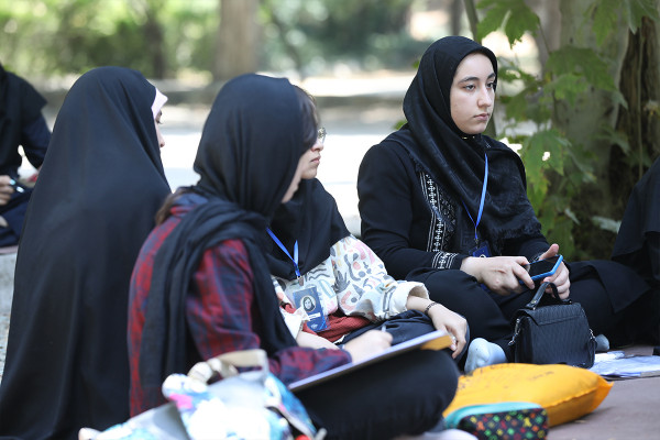 «Истори»: Кампания по чтению для подростков