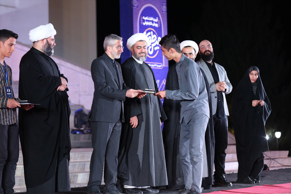 «ہسٹری»؛ نوجوانوں کے لیے خصوصی مطالعہ مہم