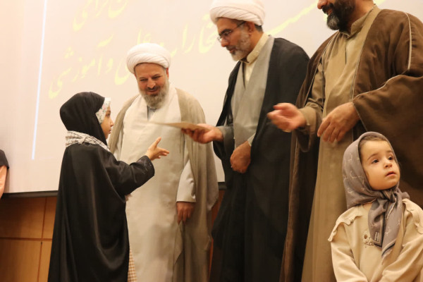 همایش خانواده کارکنان سازمان تبلیغات اسلامی همدان