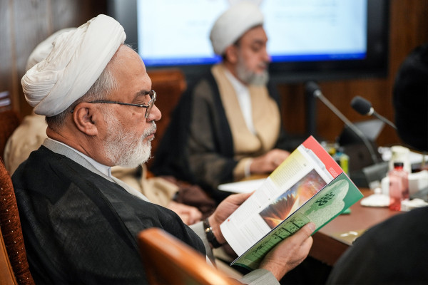 جلسه شورای سیاستگذاری نهضت ملی «زندگی با آیه‌ها»