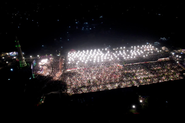 电视节目《Mahfel》：伊朗及世界各地的古兰经庆典