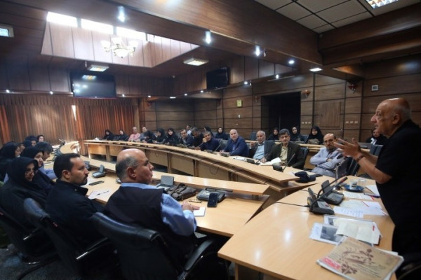 کارگاه آموزشی سواد رسانه درهمدان