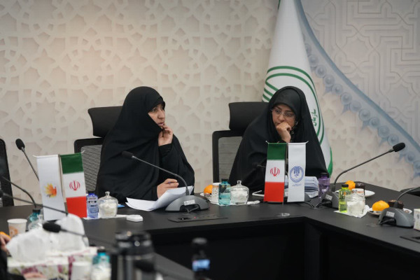 مرکز راهبری و هم‌آهنگی بانوان | بازخوانی جایگاه زن ایرانی در ادبیات معاصر؛