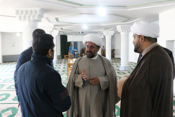 بازدید مدیرکل تبلیغات اسلامی کردستان از مسجد جامع سنندج برای برنامه‌ریزی اعتکاف