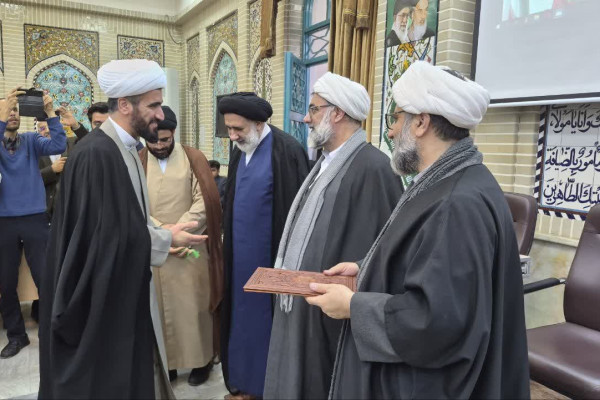 آیین سنگرسپاری مدیرکل تبلیغات اسلامی استان