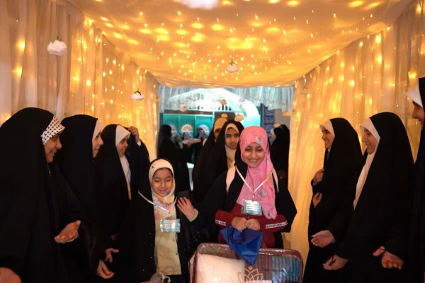 آیین اعتکاف کودکان و نوجوانان هیئت فتاح در مسجد زین‌العابدین شیراز برگزار شد