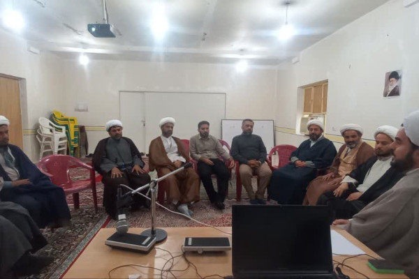 برگزاری جلسه تبیین طرح ملی «زندگی با آیه‌ها» در پارسیان