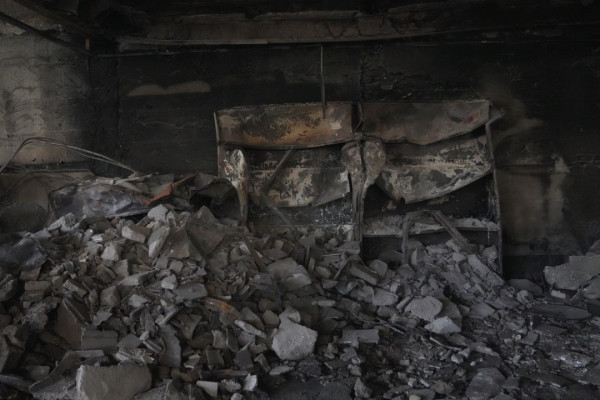 بازدید اصحاب رسانه خوزستان از اماکن آسیب دیده ناشی از اغتشاشات