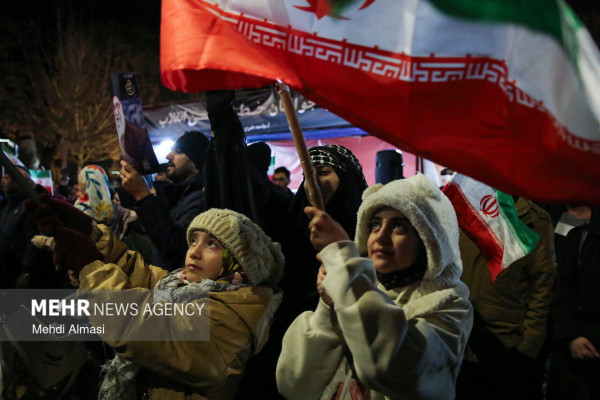 قیام مردم پایتخت شور و شعور حسینی