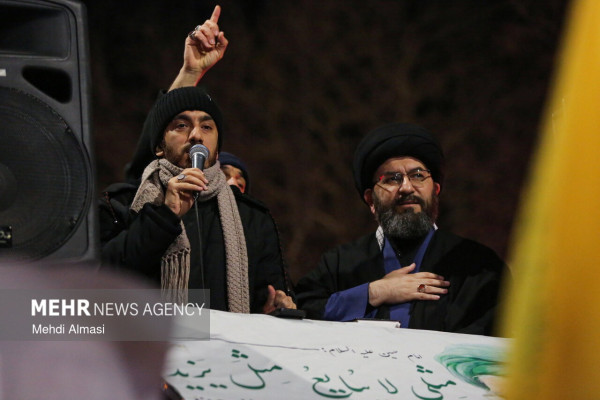 قیام مردم پایتخت شور و شعور حسینی