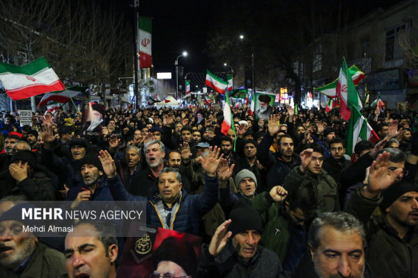 قیام مردم پایتخت شور و شعور حسینی