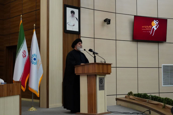 برگزاری "عصر شعر" با محوریت "شهادت امام، بعثت امت" در اردبیل