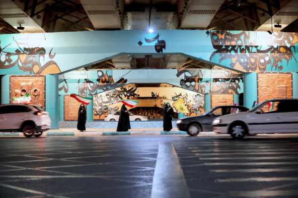 شیفت شب میدان خیابان با مردم است.