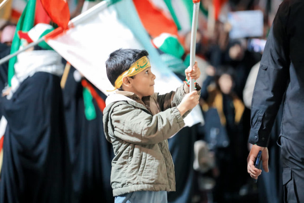 هنوز بعد از پنجاه و چهارمین شب ، صدای جهاد تبیین از میدان های اصلی شهر کرمان بلند است.