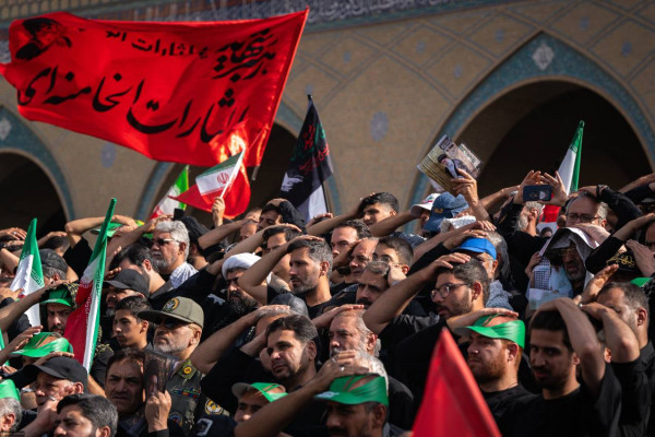 مراسم وداع با پیکر رهبر شهید ایران