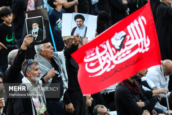 قم یکپارچه در سوگ
