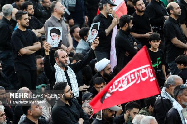 قم یکپارچه در سوگ