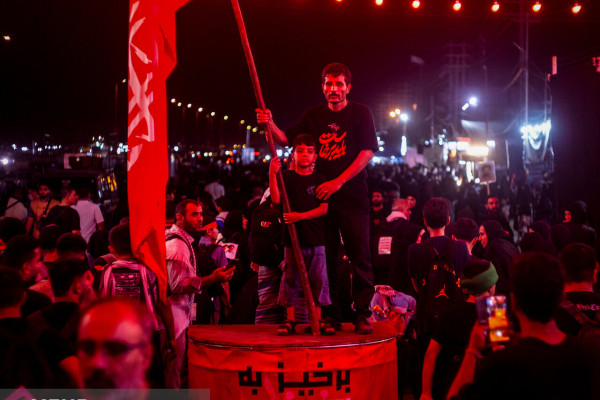 خونخواهی رهبر شهید انقلاب در طریق‌الحسین(ع)