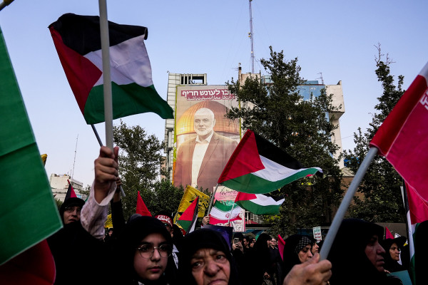 10مرداد | تجمع مردم تهران در پی ترور اسماعیل هنیه