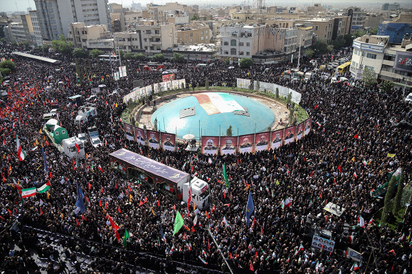 تشییع پیکر ۶۰ شهید اقتدار در تهران