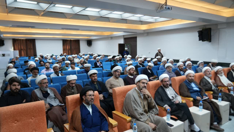یدئو کلیپی ازبرگزاری اجلاسیه حوزه پیشرو و سرآمد با تمرکز بر تبلیغ نوین