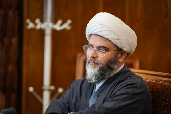 آوینی، حکیمِ هنرمندی بود که بی‌شک مقام او، مقام معلم است